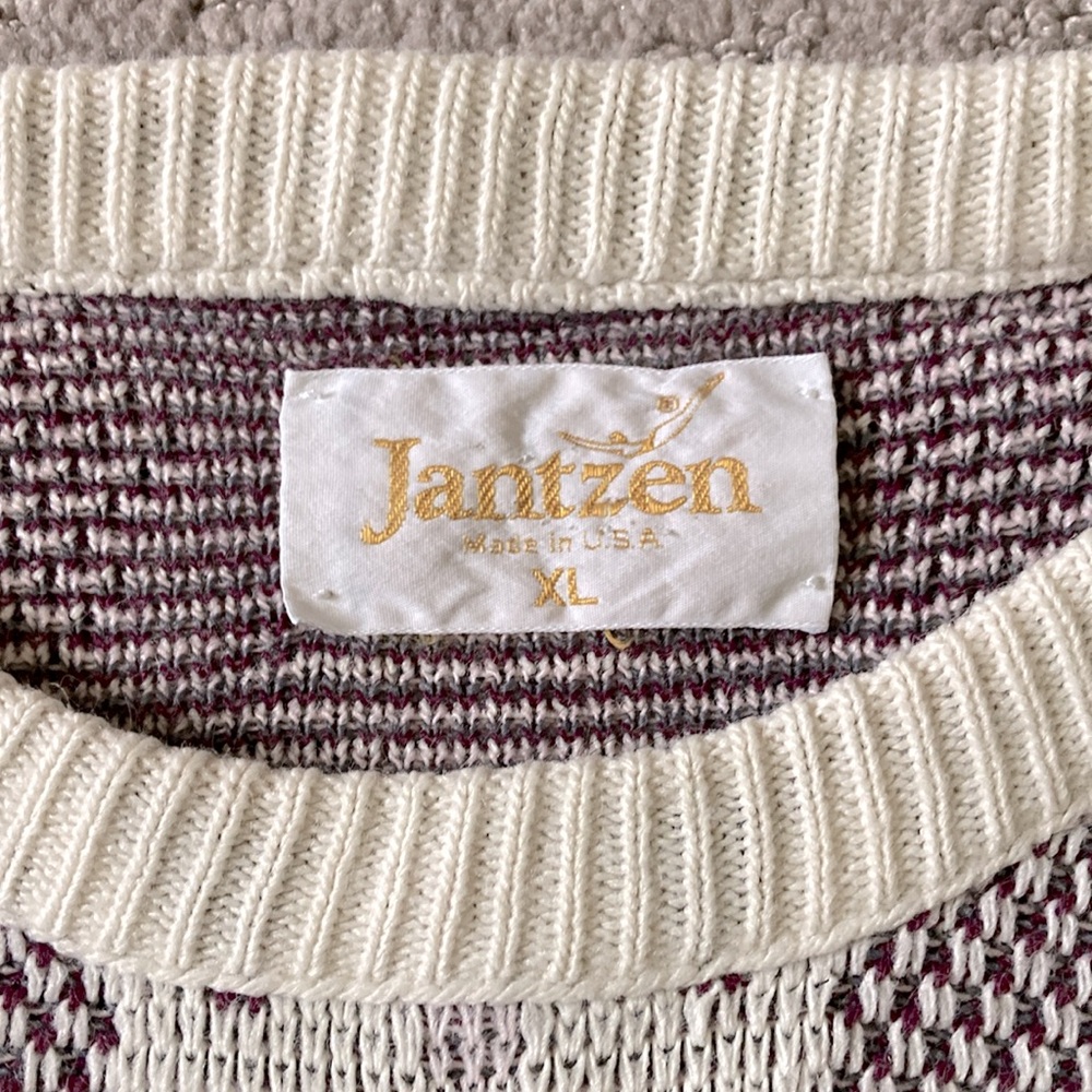 Vintage '80s JANTZEN geometric knit sweater, XL. - Picture 4 of 7